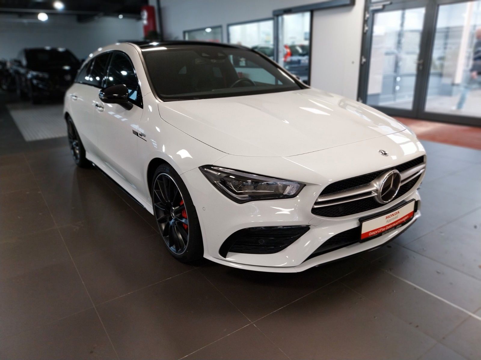 Mercedes-Benz CLA 35 AMG 4Matic - Samsaru's Car Outlet