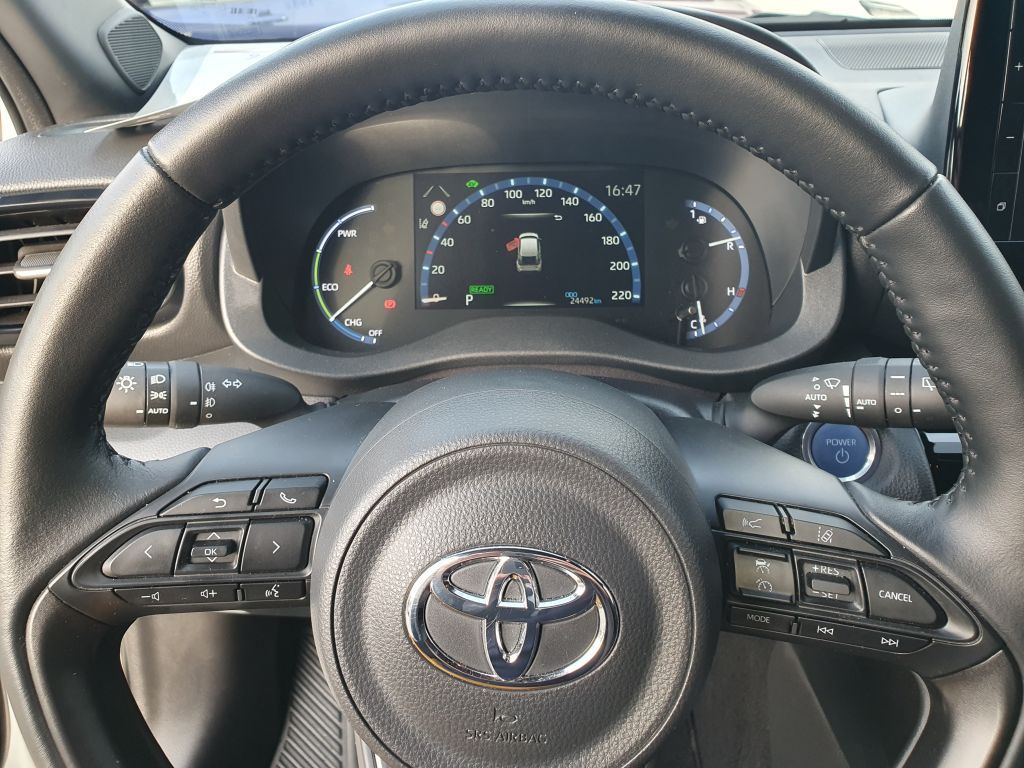 Toyota Yaris Cross Hybrid 1.5 VVT-i Team Deutschland+Te