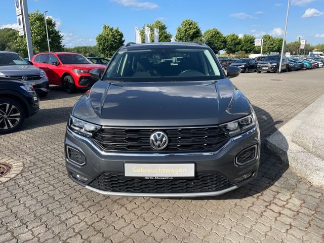 Volkswagen T-Roc 1.5 TSI ACT Style - Samsaru's Car Outlet