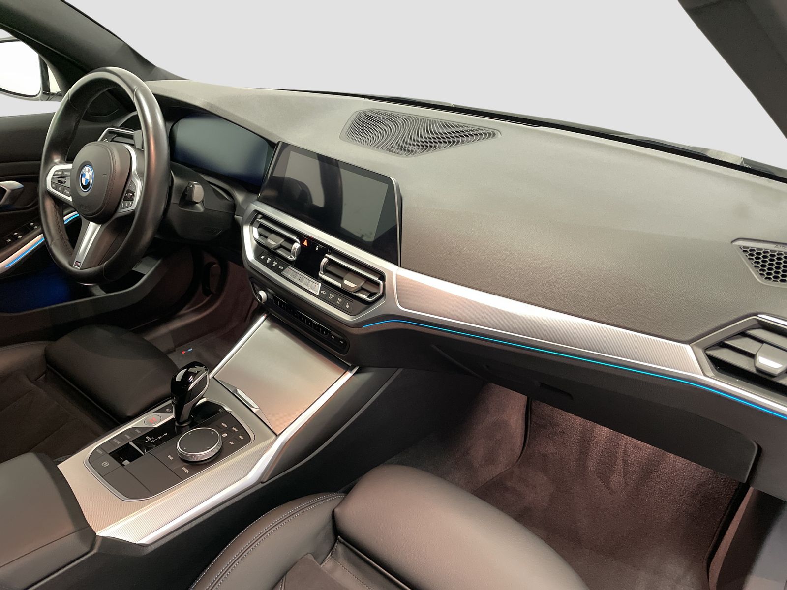 BMW 320e Limousine M Sport - Samsaru's Car Outlet