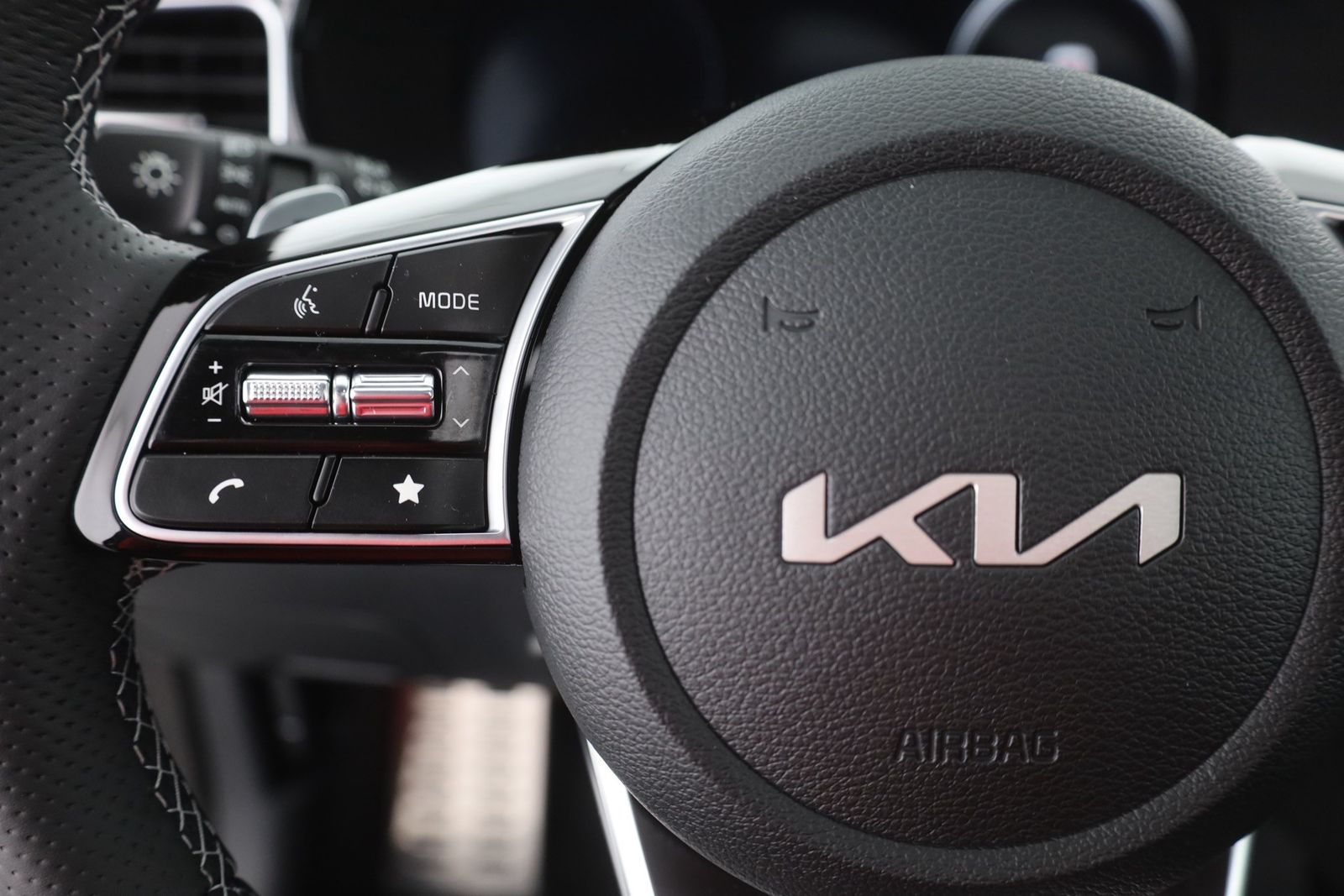 Kia ProCeed 1.5 T-GDI Aut. - Samsaru's Car Outlet