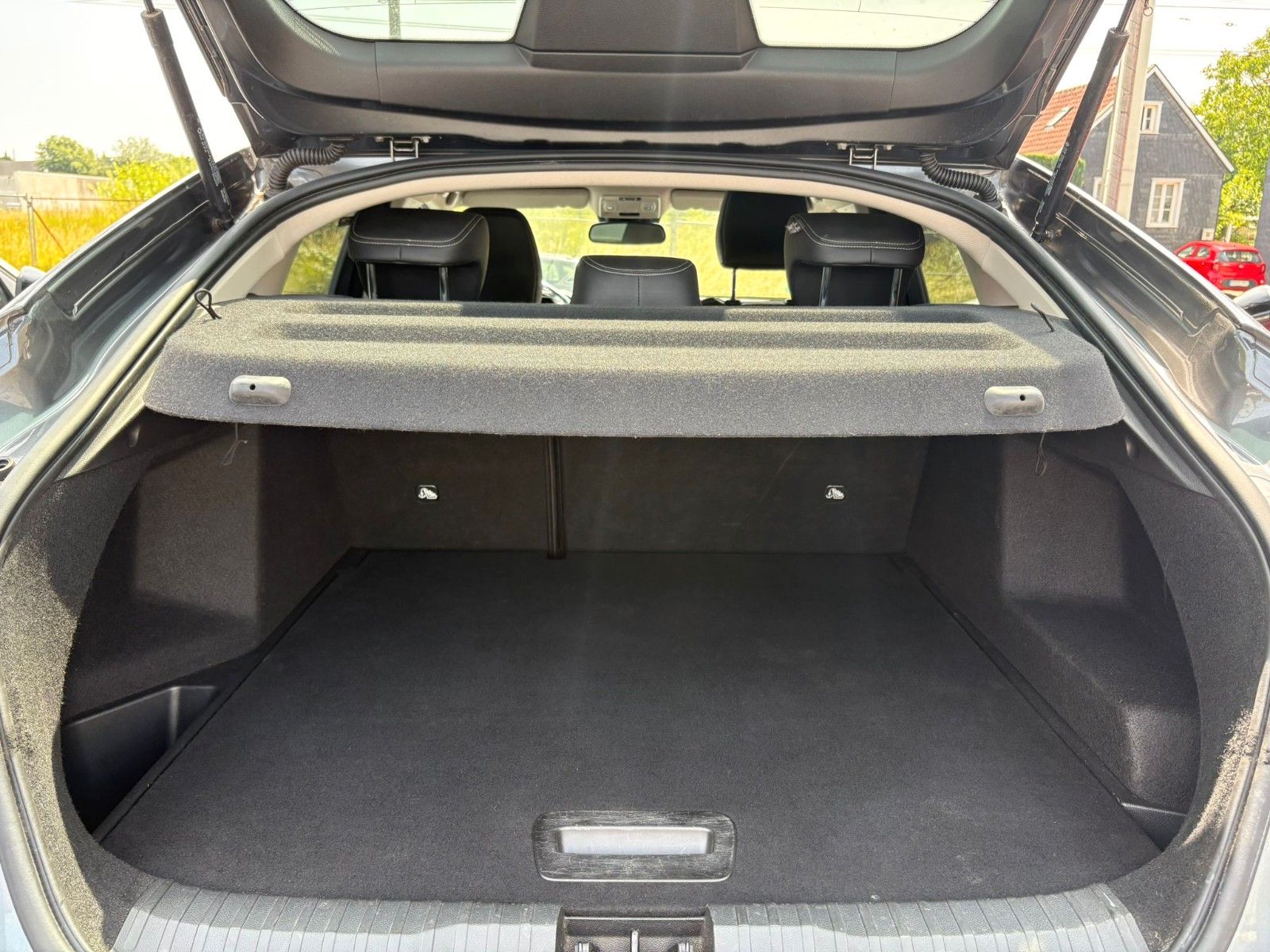 Renault Arkana Techno - Samsaru's Car Outlet