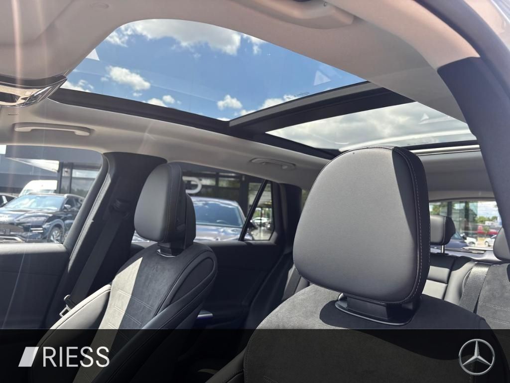 Mercedes-Benz GLC 300 e 4M EQ AMG+AHK+PANO+DISTR+MEM+DC-LADER+