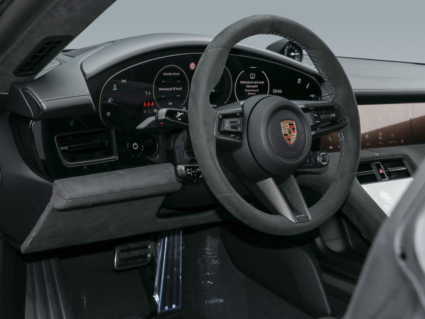 Porsche Taycan GTS Sport Turismo Burmester Panoramadach