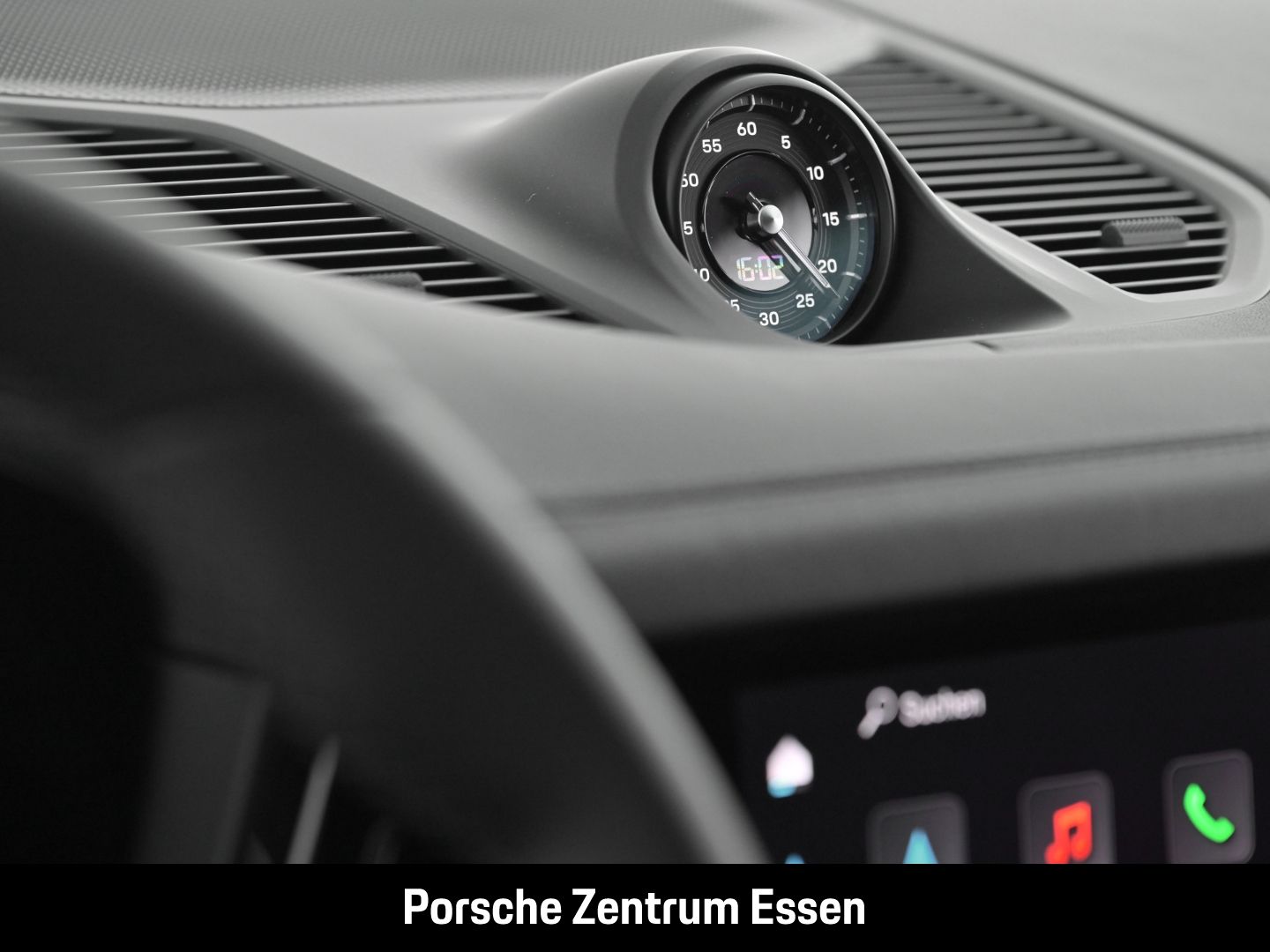 Porsche Cayenne S Coupe / Luftfederung Sportabgasanlage