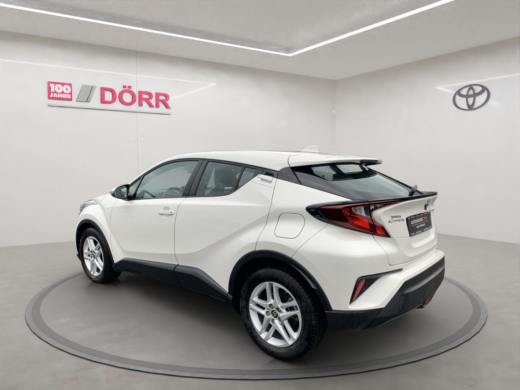 Toyota C-HR Hybrid Flow - Samsaru's Car Outlet