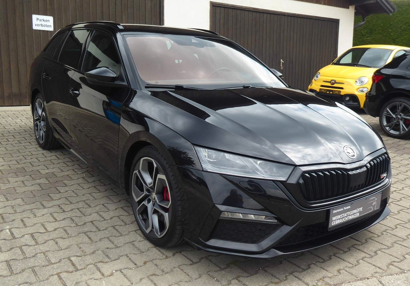 Skoda Octavia Combi RS - Samsaru's Car Outlet