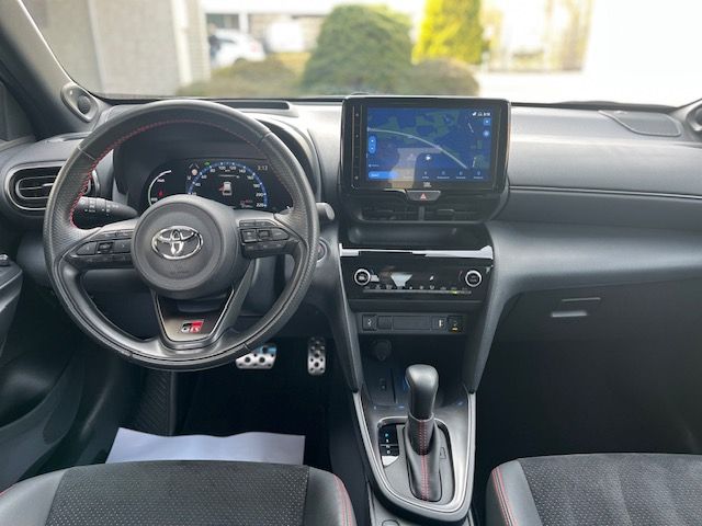 Toyota Yaris Cross 1.5 Hybrid GR Sport - HEAD., elektr.