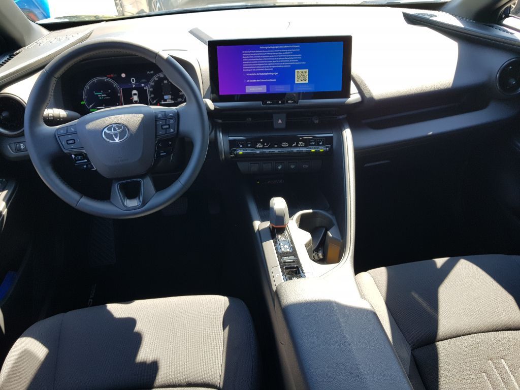 Toyota C-HR 1.8 Hybrid - Samsaru's Car Outlet