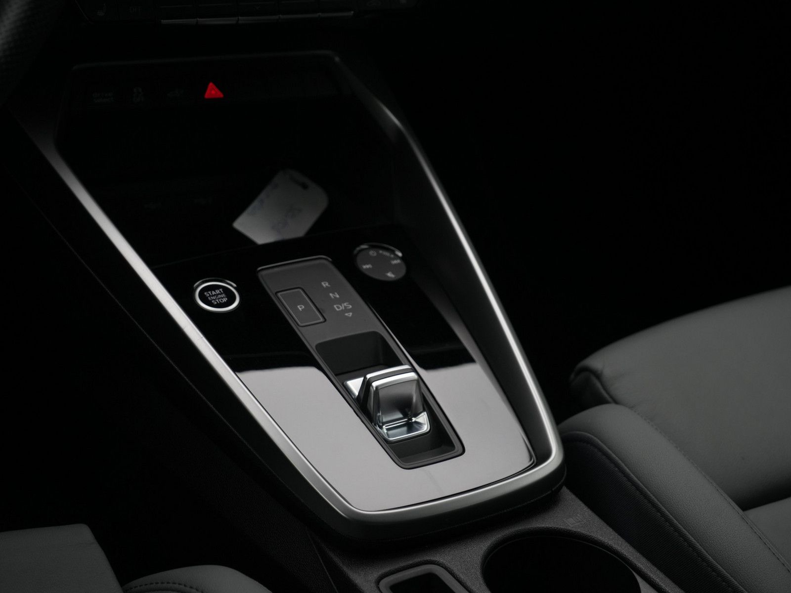 Audi A3 S tronic LED NAVI SHZ KLIMA PDC