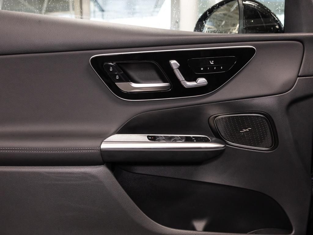 Mercedes-Benz GLC 300 de 4M , AVANTGARDE MEMO AHK DISTR KAMERA
