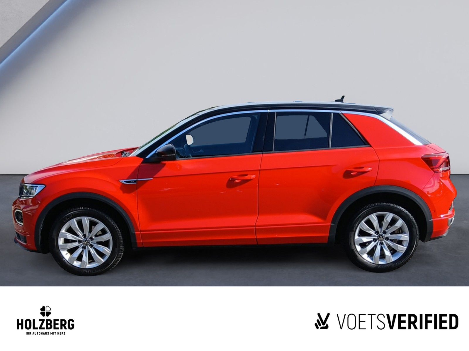 Volkswagen T-Roc 1.5 TSI Sport DSG - Samsaru's Car Outlet