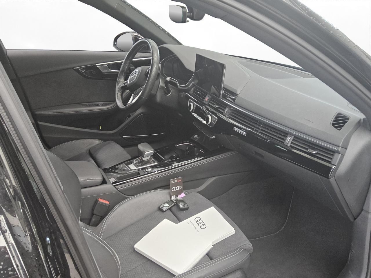 Audi A4 Avant 40 TDI qu. S line - Samsaru's Car Outlet