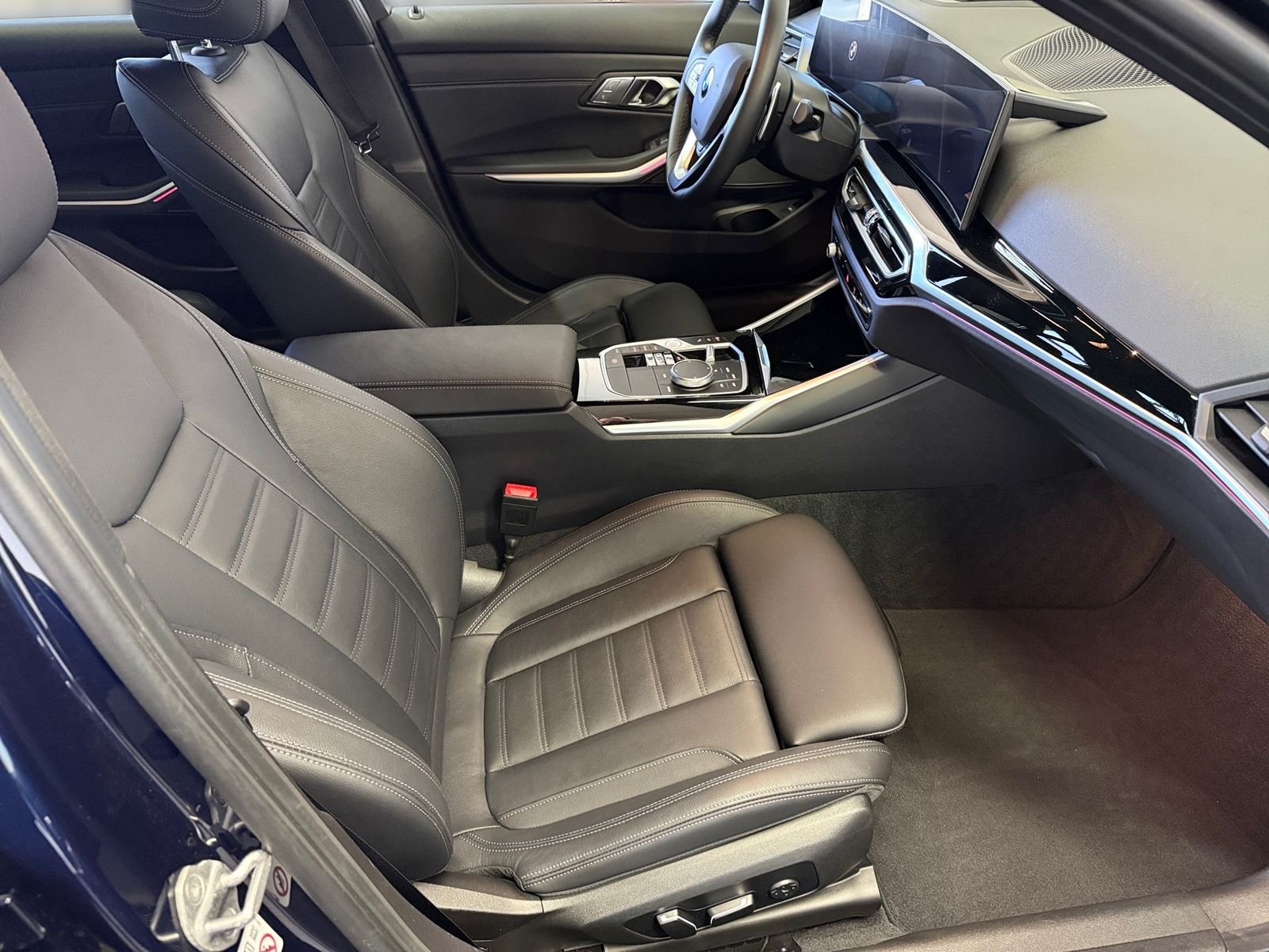 BMW 330dLim.*a.LED*Navi*ACC*360*H&K*Leder*DriveRec.*