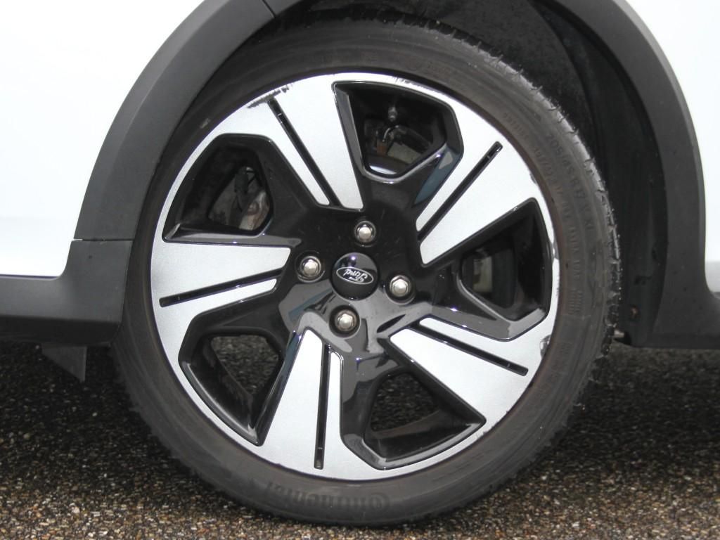 Ford Fiesta 1.0 EB MHEV Active - Samsaru's Car Outlet