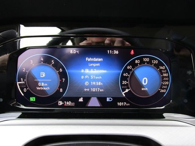 Volkswagen Golf LIFE 1.5 TSI - Samsaru's Car Outlet