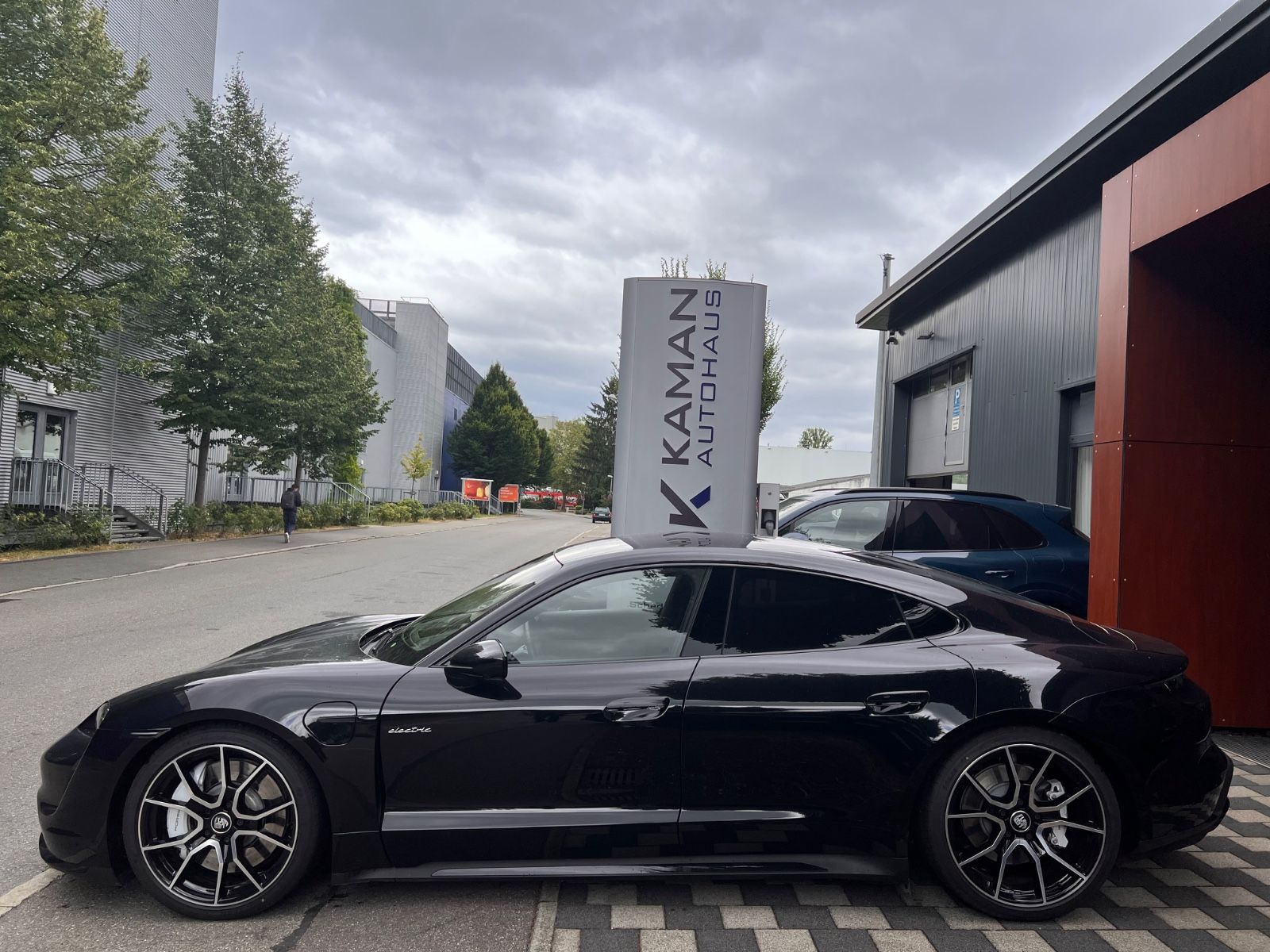 Porsche Taycan Turbo #BURMESTER! HINTERACHS! INNO! MY23!