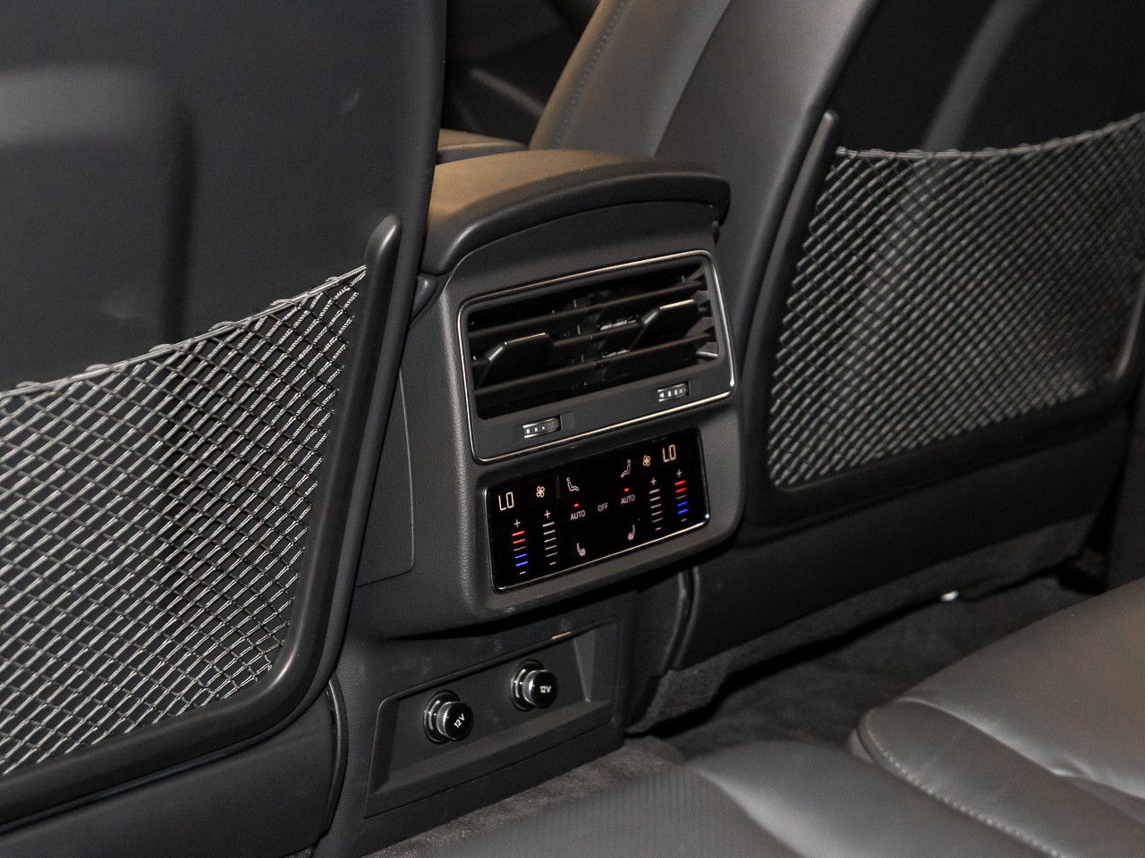 Audi Q7 50 TDI quattro AHK Matrix 360° Standheiz. B&O