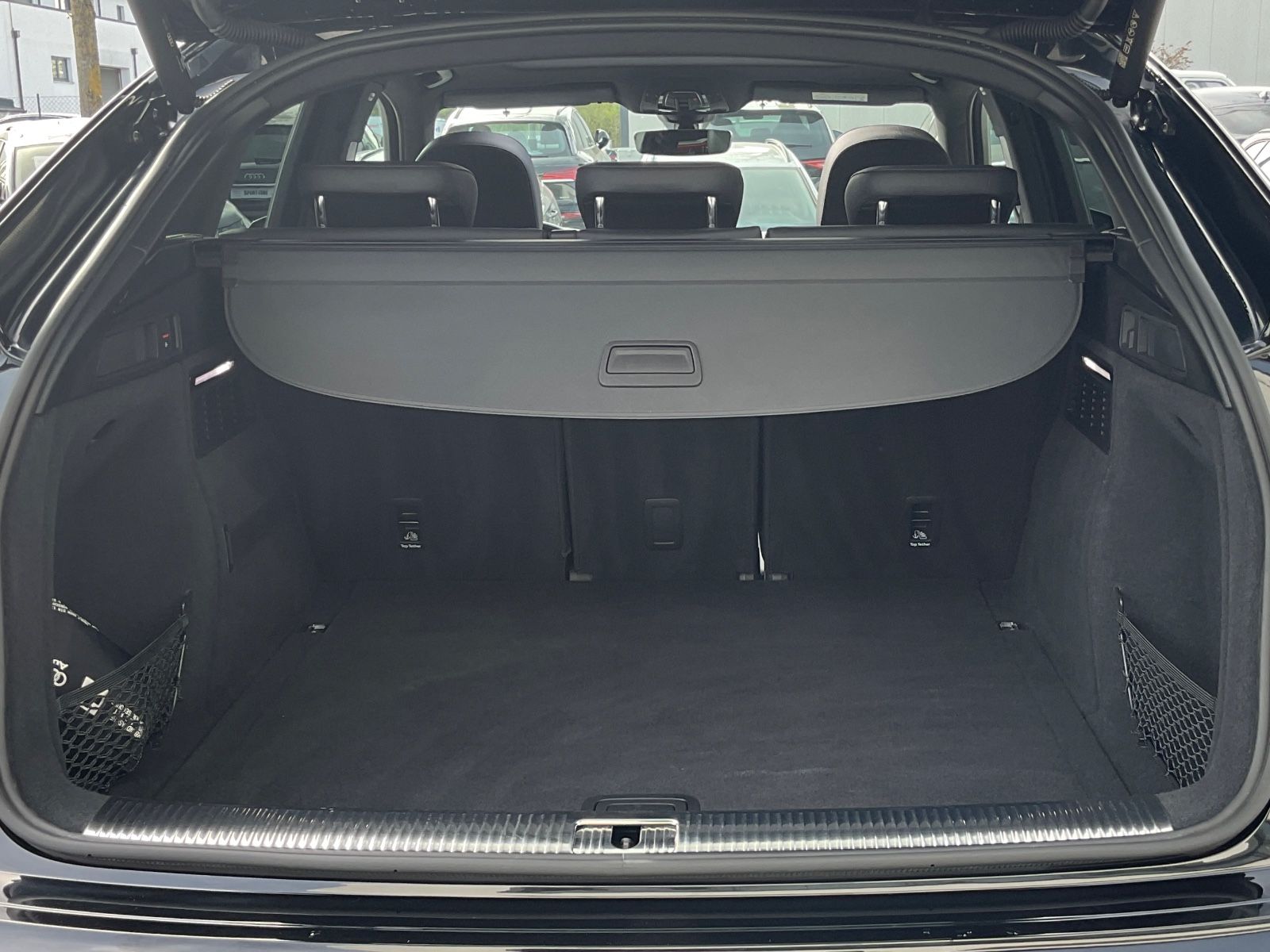 Audi Q5 Sportback 50 TDI quat. S line - Samsaru's Car Outlet