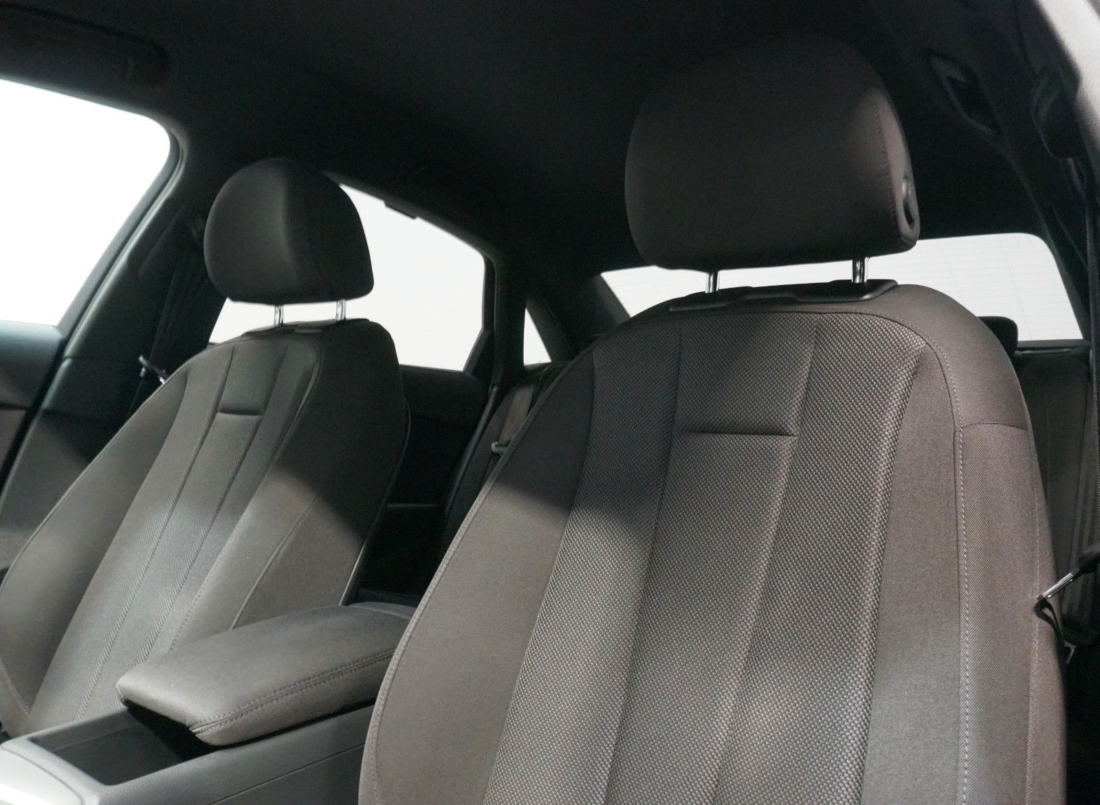 Audi A4 Lim. 40 TDI quattro S line 2.0 TDI*LED*RfK*