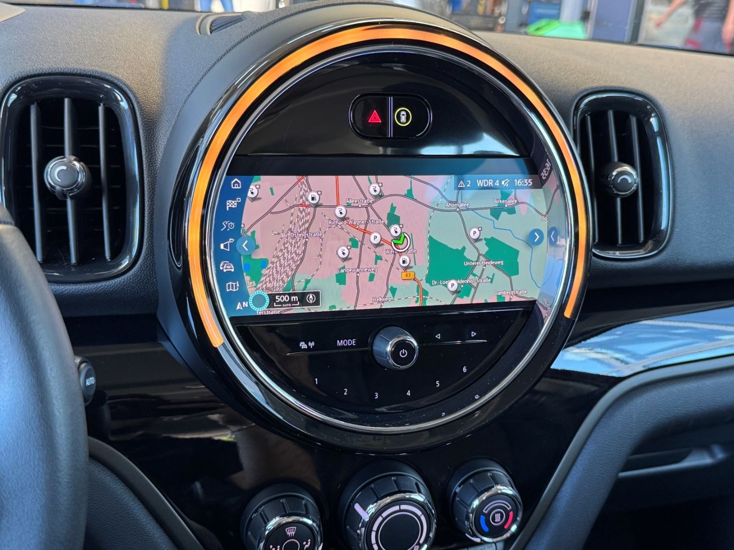 MINI Cooper SE Countryman ALL4 - Samsaru's Car Outlet