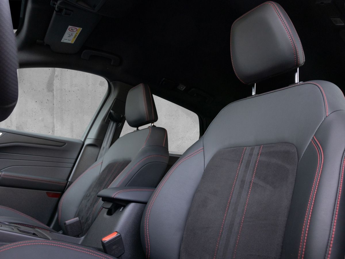 Ford Kuga ST-Line X 1.5 - Samsaru's Car Outlet