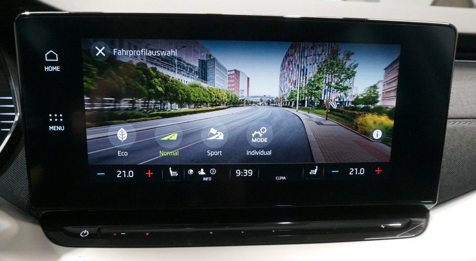 Skoda Octavia Lim. Style 2.0 TDI *Matrix*NAVI*HUD*