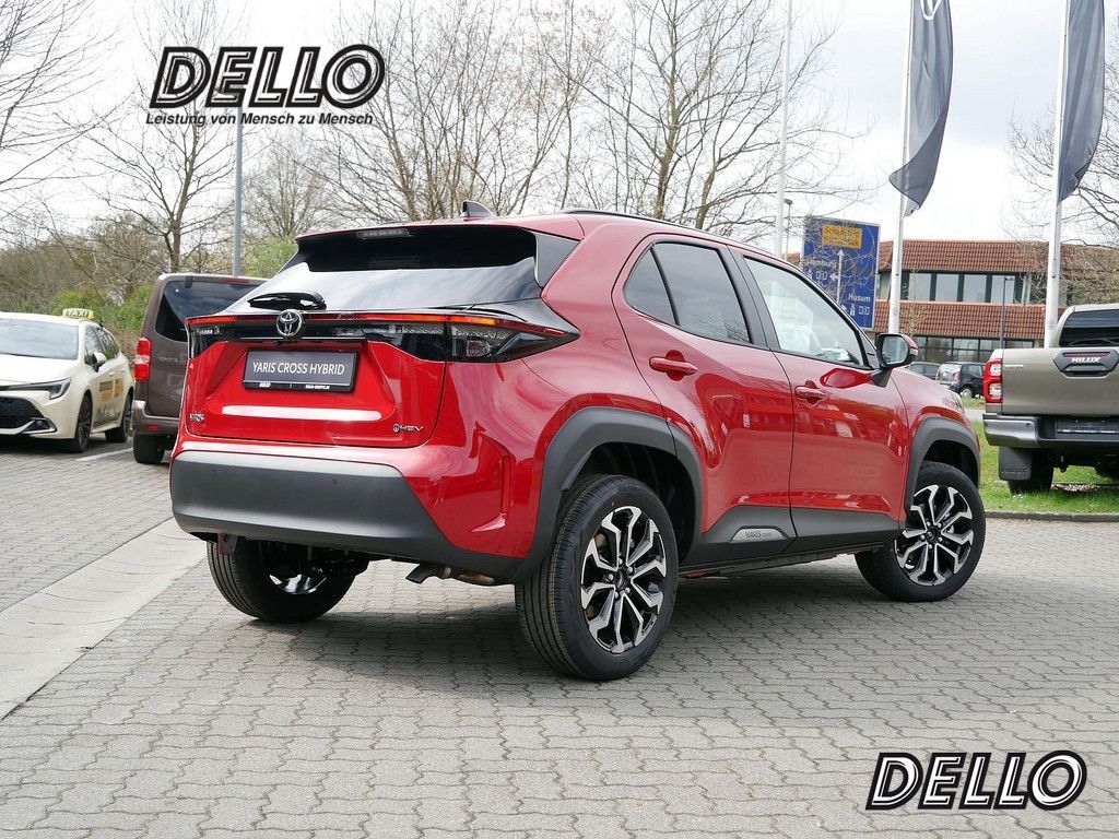 Toyota Yaris Cross FWD Hybrid Teamplayer AHK Navi LED A