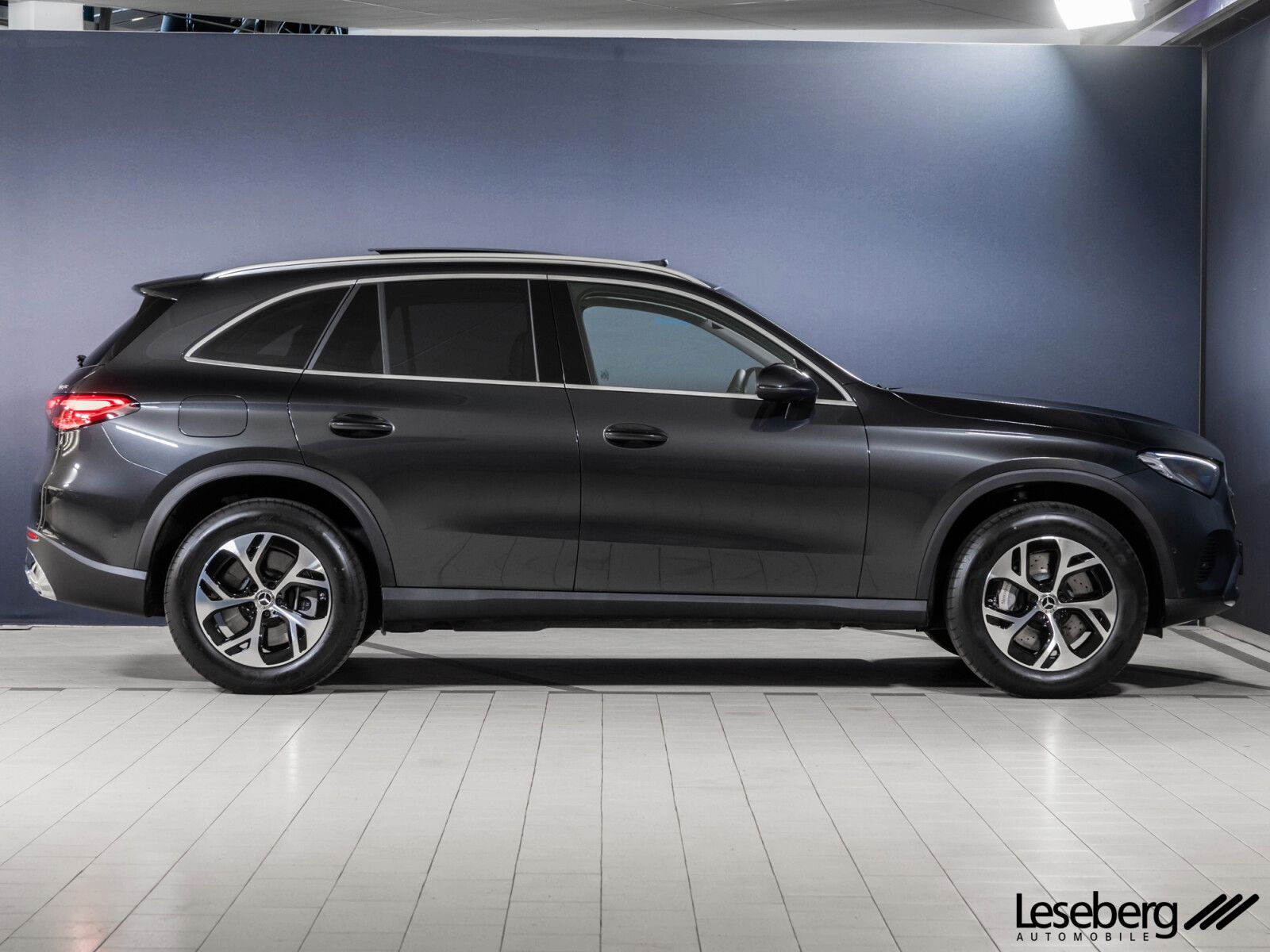 Mercedes-Benz GLC 300 e 4M Avantgarde - Samsaru's Car Outlet