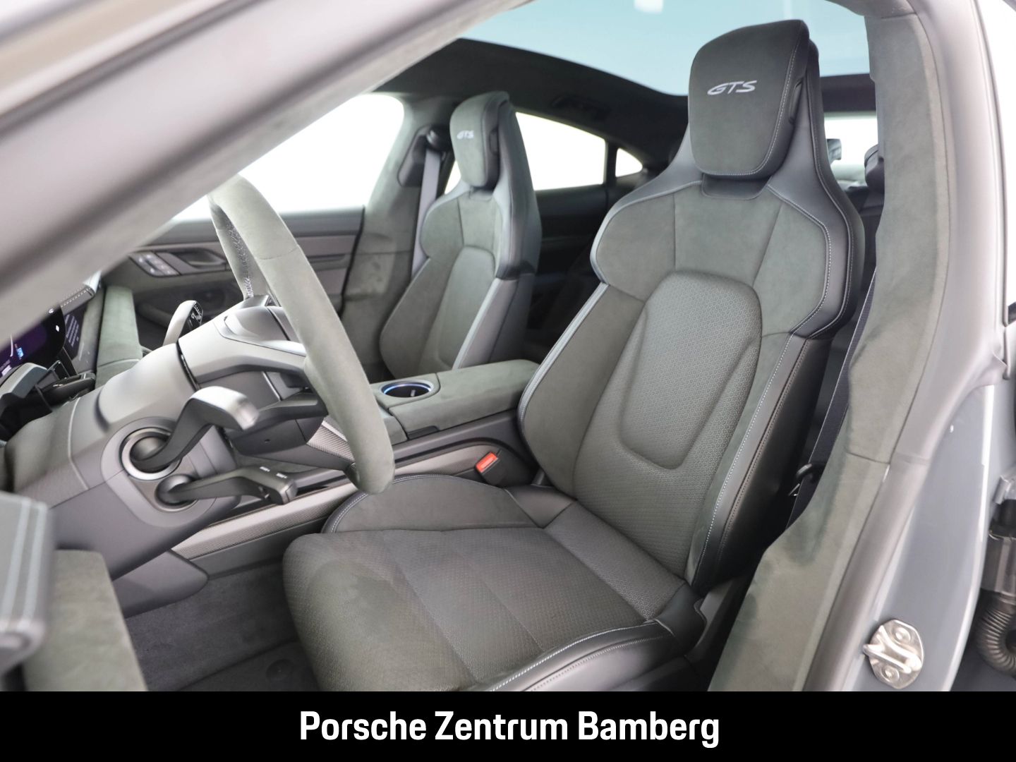 Porsche Taycan GTS/ Inno-Drive/ GTS-Paket/ Matrix uvm.