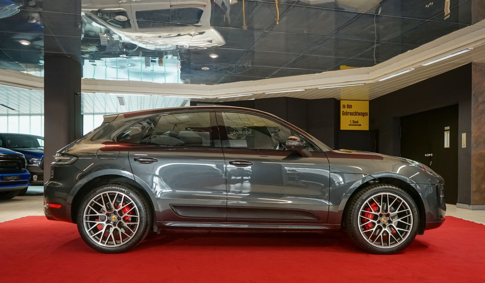Porsche Macan GTS - Samsaru's Car Outlet