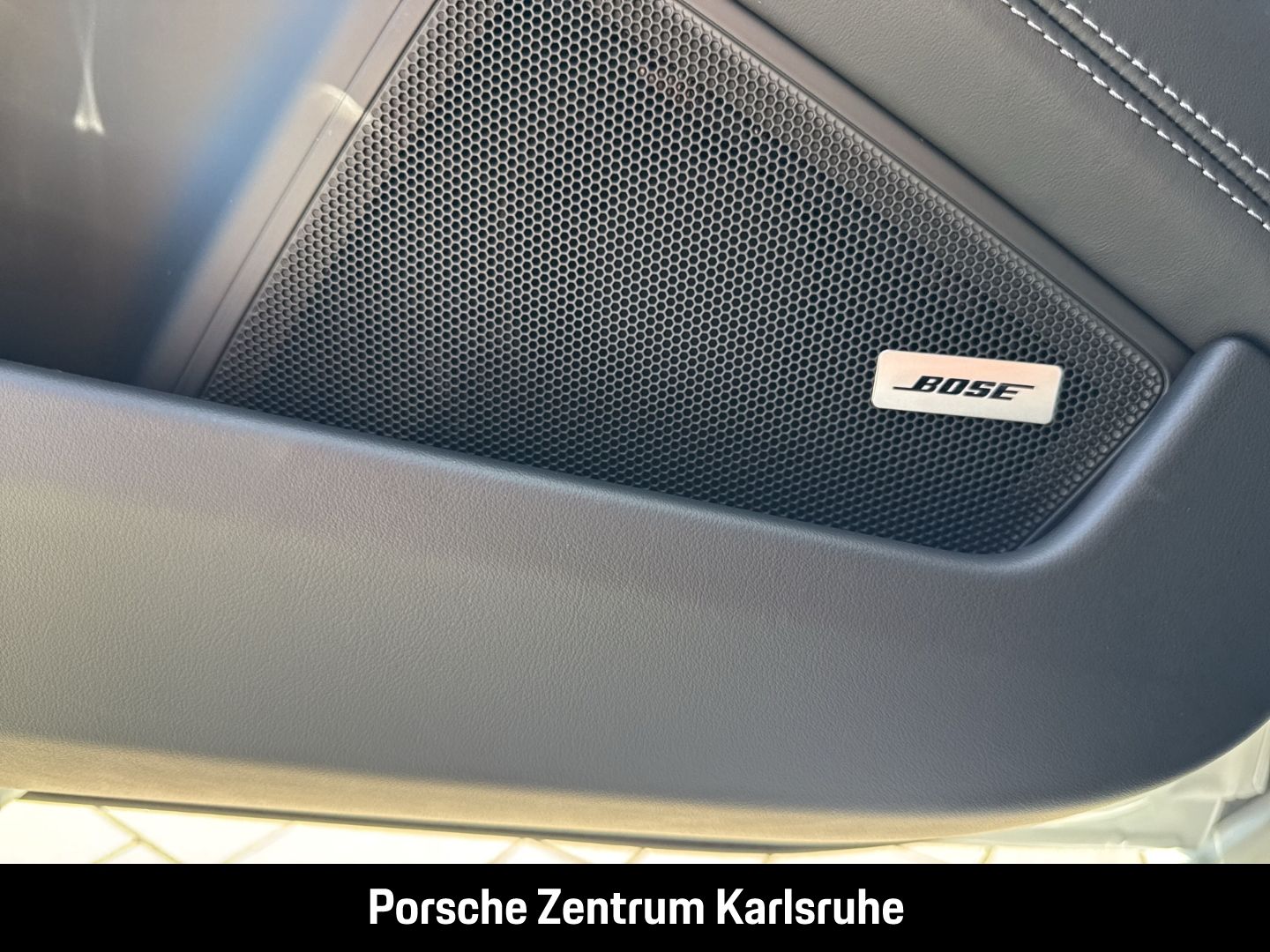 Porsche 992 911 Carrera 4 GTS Cabriolet LED-Matrix BOSE