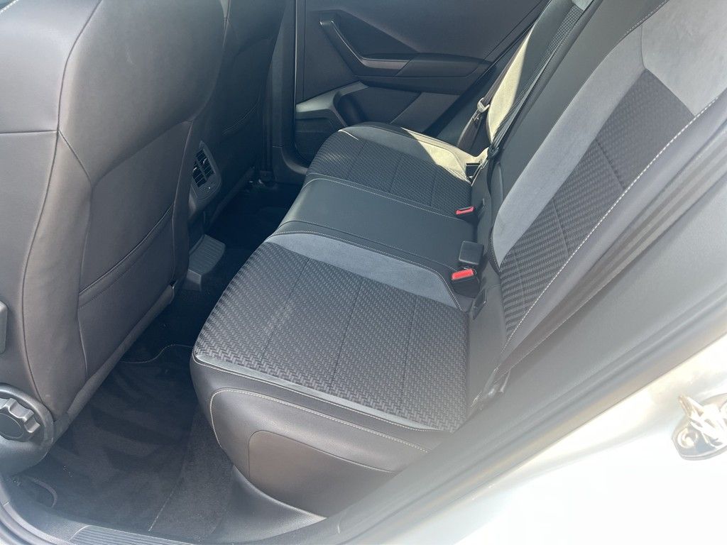 Volkswagen T-Roc 2.0 TSI DSG 4Motion R - Samsaru's Car Outlet