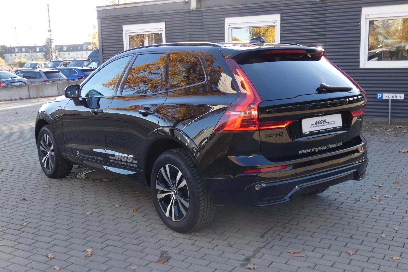 Volvo XC60 Ultra Black Edition Recharge Plug-In Hybrid