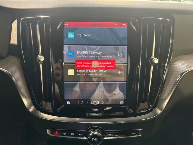 Volvo V60 Plus Dark AWD T8 PHEV NAVI AHK 360°RFK  ACC