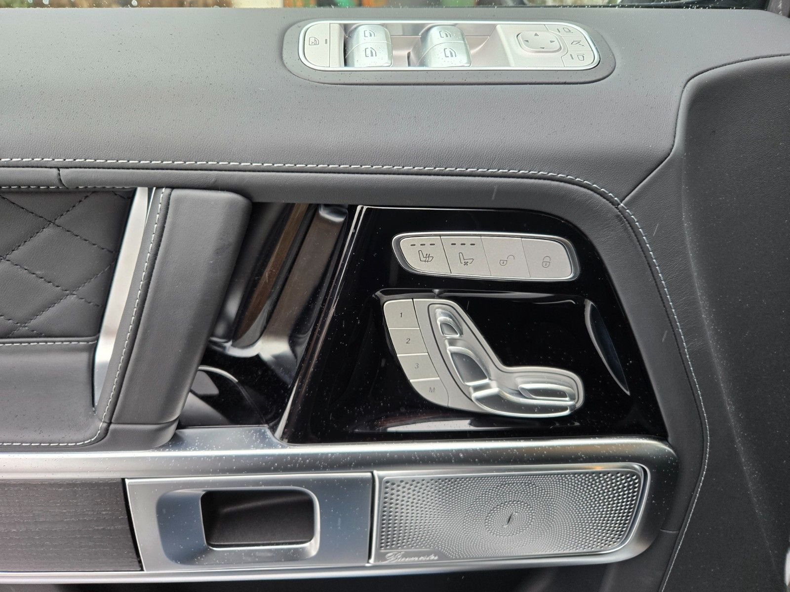 Mercedes-Benz G 63 AMG - Samsaru's Car Outlet