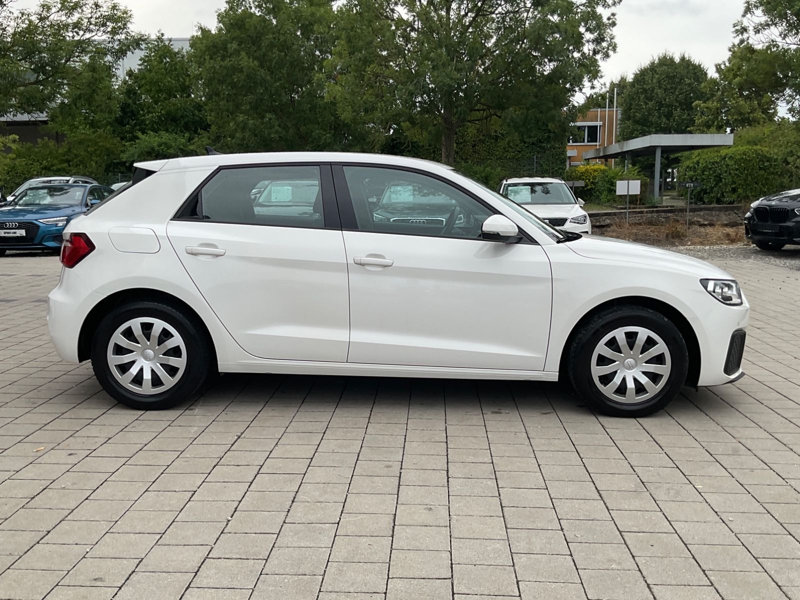 Audi A1 SB 25 TFSI basis S-Tronic - Samsaru's Car Outlet