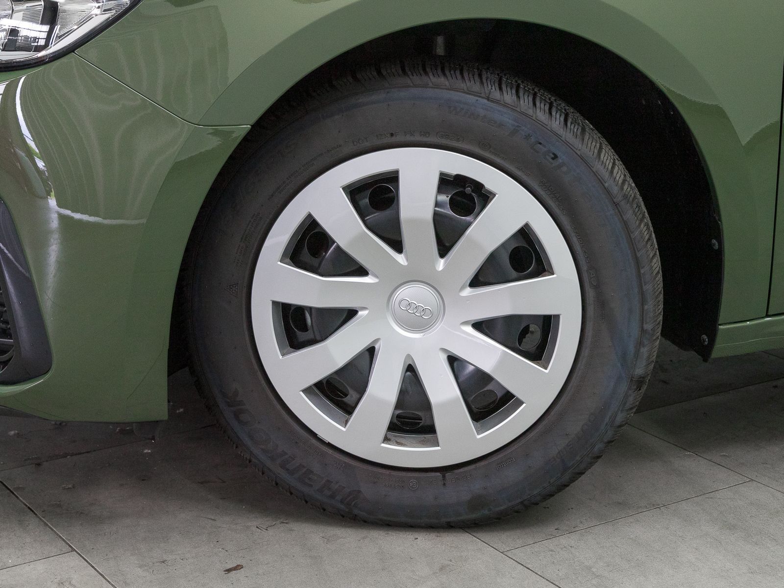 Audi A1 Sportback 25 TFSI ADVANCED - Samsaru's Car Outlet