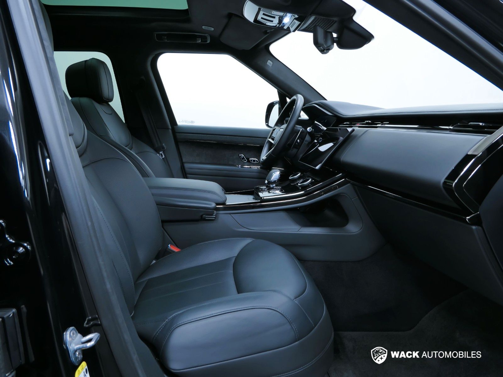 Range Rover Sport First Edition Hybrid - Samsaru's Car Outlet