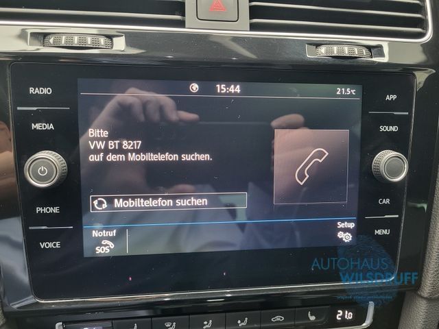 Volkswagen Golf VII 1.5 TSI DSG Highline R-Line - Samsaru's Car Outlet