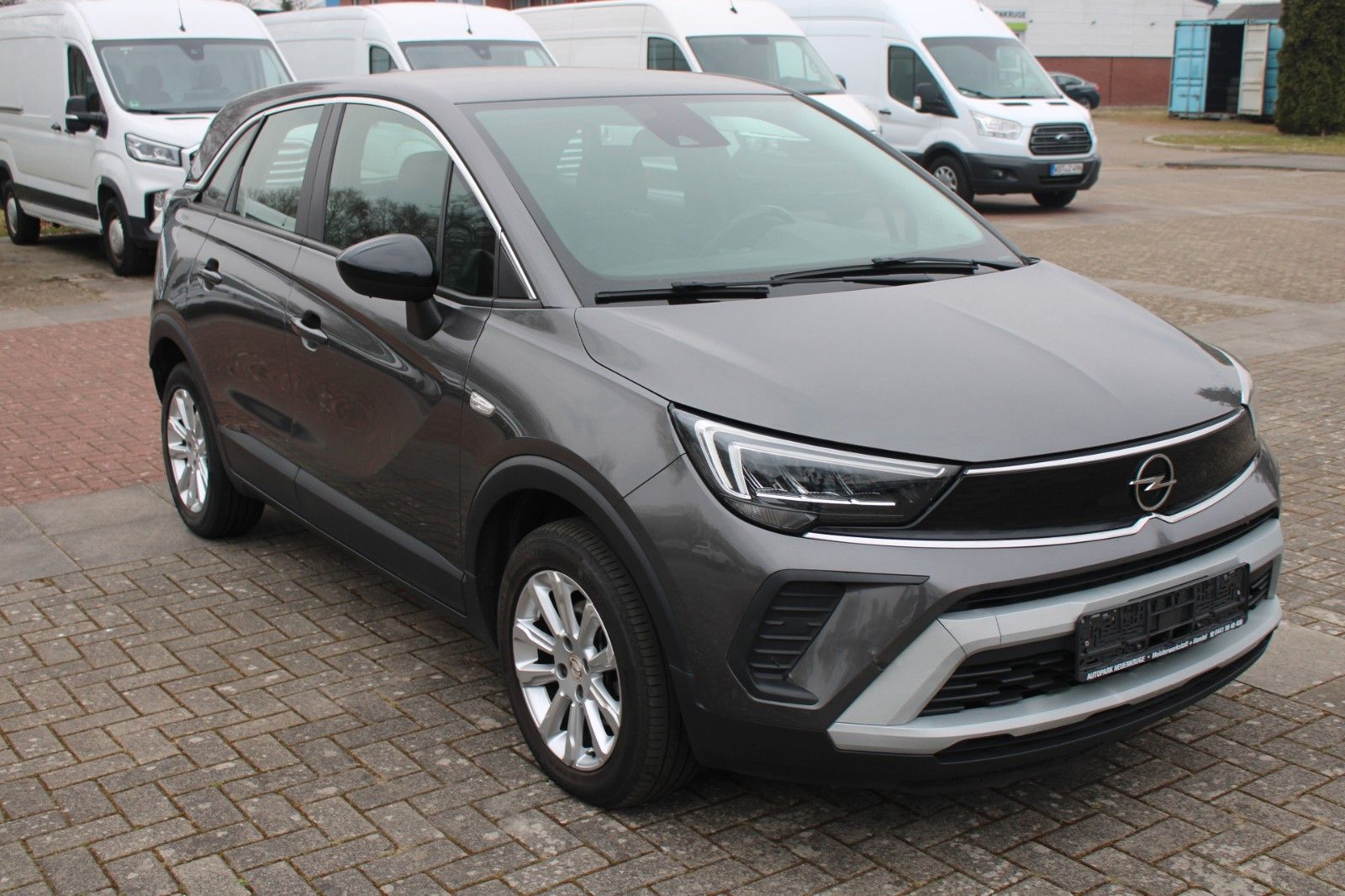 Opel Crossland Elegance - Samsaru's Car Outlet