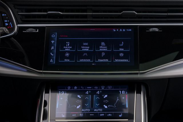 Audi Q7 50 TDI TIPT*S-LINE*7-SITZ*PANO*AHK*STAND*360*