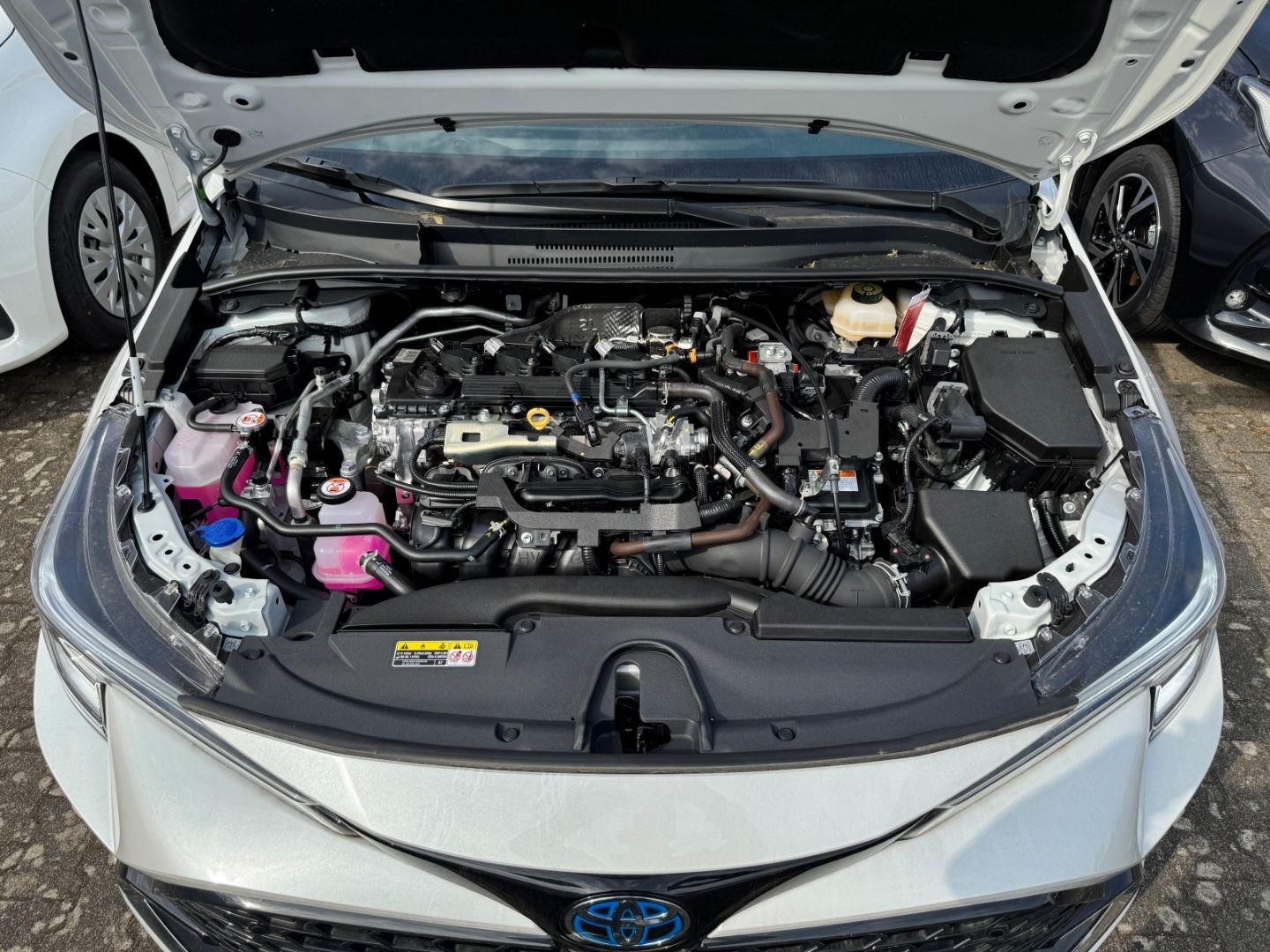 Toyota Corolla Touring Sports Hybrid Teamplayer / CarPl