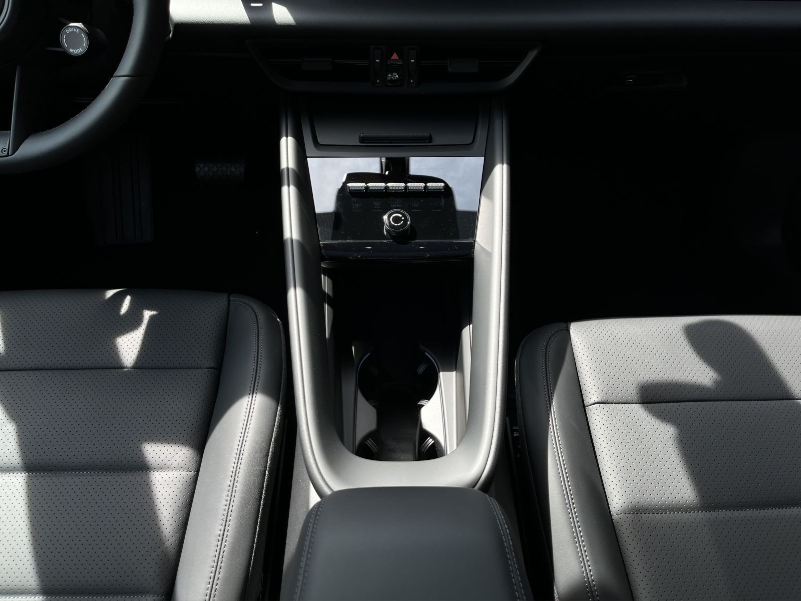 Porsche Macan 4 Pano.,Head-Up,PASM,Servo+,BOSE,InnoDrive
