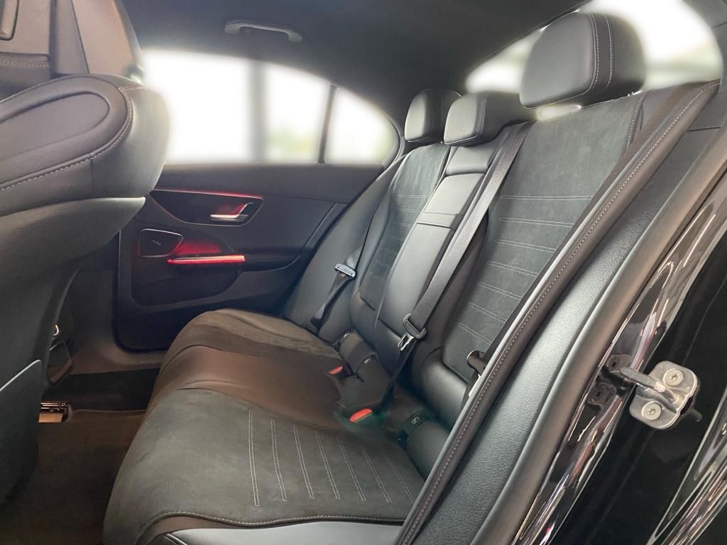 Mercedes-Benz C 300 4MATIC *AMG* - Samsaru's Car Outlet