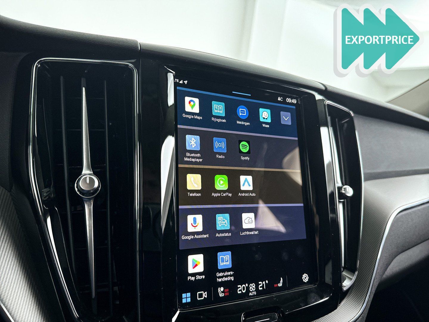 Volvo XC60 T6 Aut. Plug-in hybrid AWD Plus Dark | pano