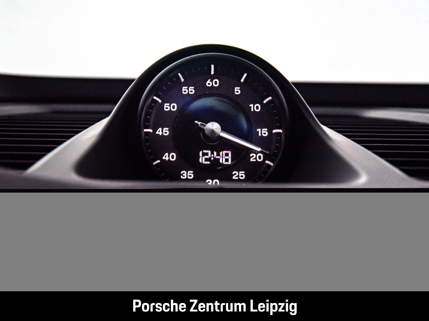 Porsche Macan Turbo Burmester InnoDrive AR-HeadUp