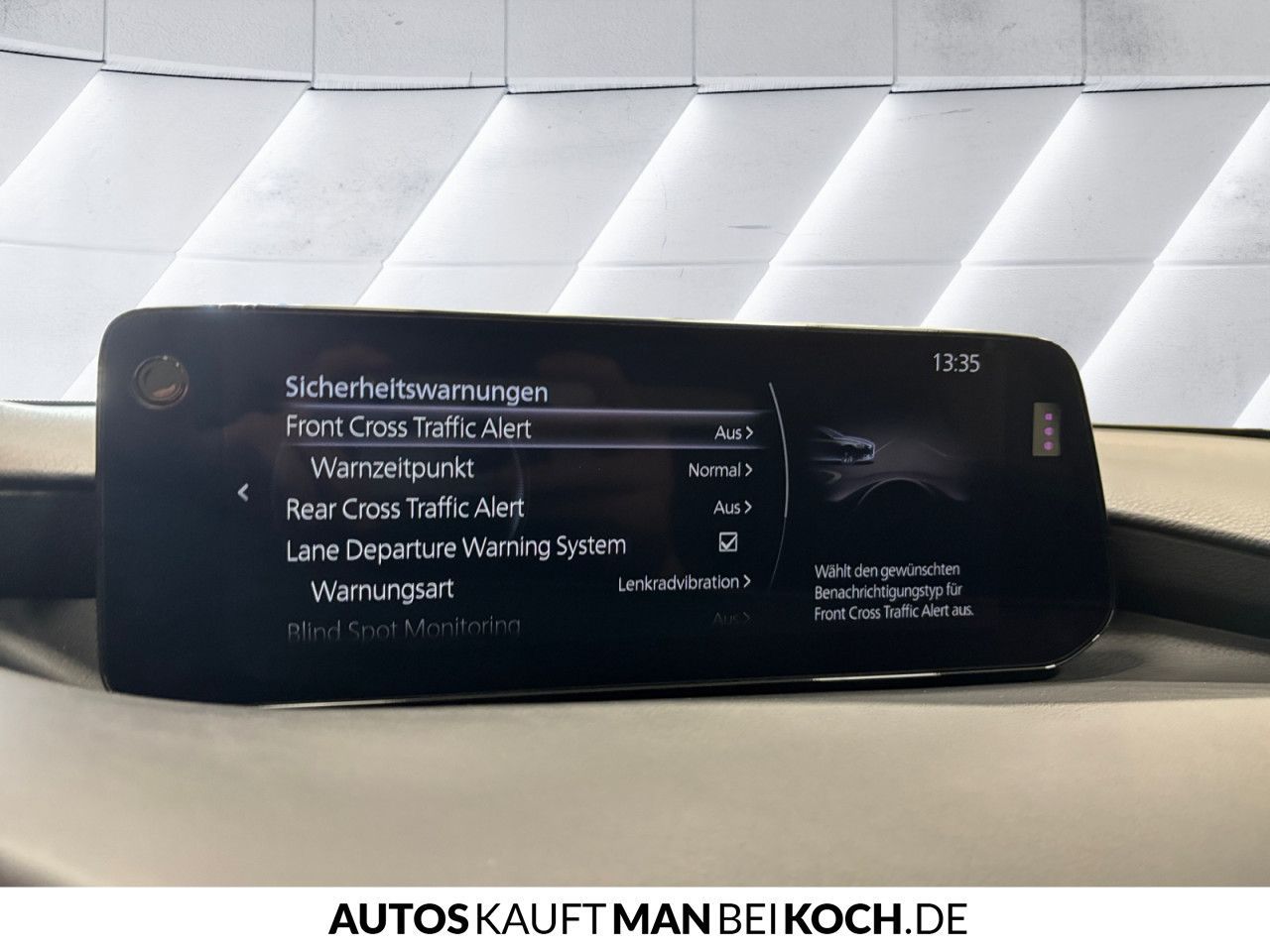 Mazda 3 2.0L SKY- X 186ps 6AT 2025 Exclusive-line DESI