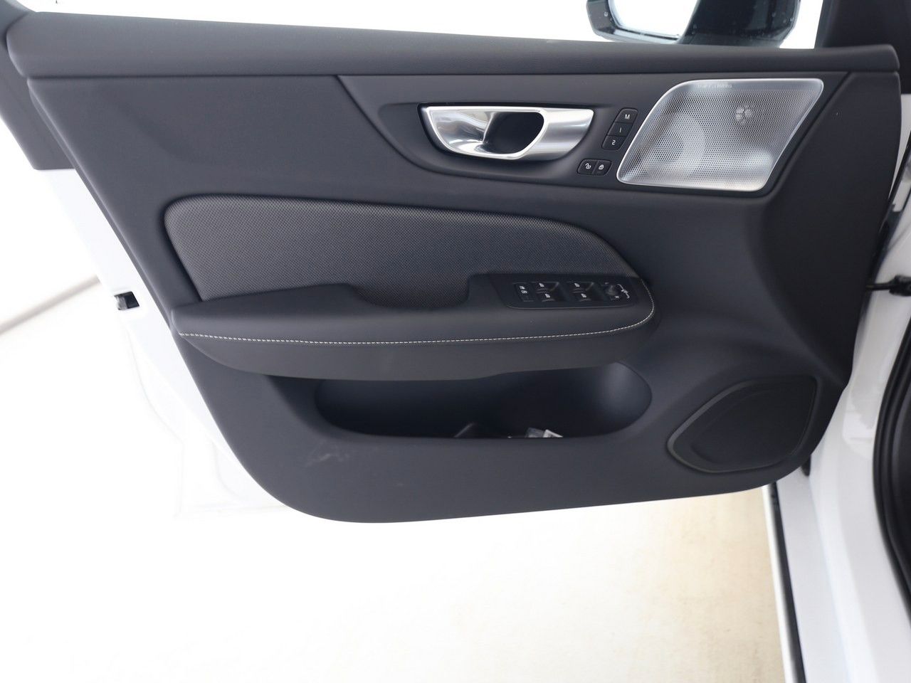 Volvo S60 T8 AWD Recharge Polestar Engineered