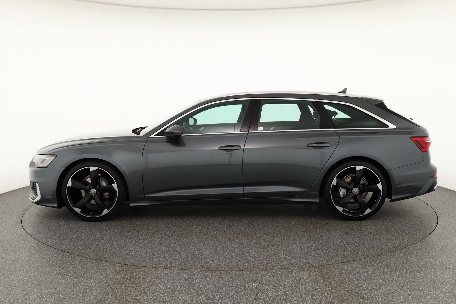 Audi A6 Avant 40 TDI quattro S line - Samsaru's Car Outlet